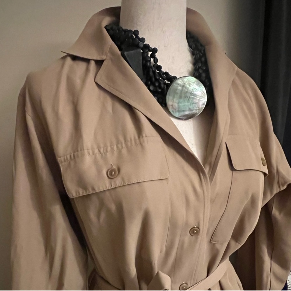 Women's Uniqlo Tan Trench Dress - Picture 6 of 6